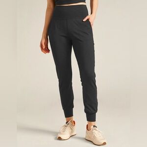 Beyond Yoga Heather Ribbed Jogger